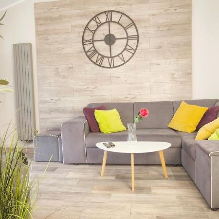 Central Apartments Neptun Park 1 & Parking Gdansk Dış mekan fotoğraf